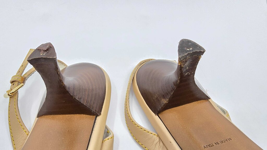 Louis Vuitton x Takashi Murakami monogram multicolore slingback heels