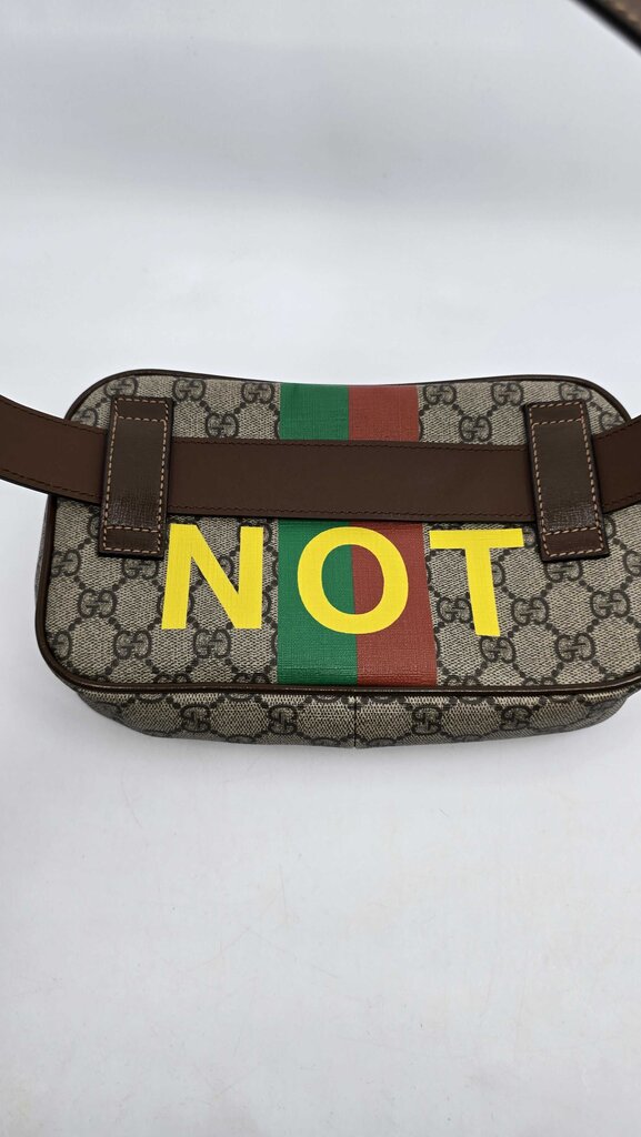 Gucci Fake/Not gg supreme canvas Belt Bag