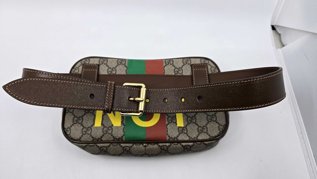 Gucci Fake/Not gg supreme canvas Belt Bag