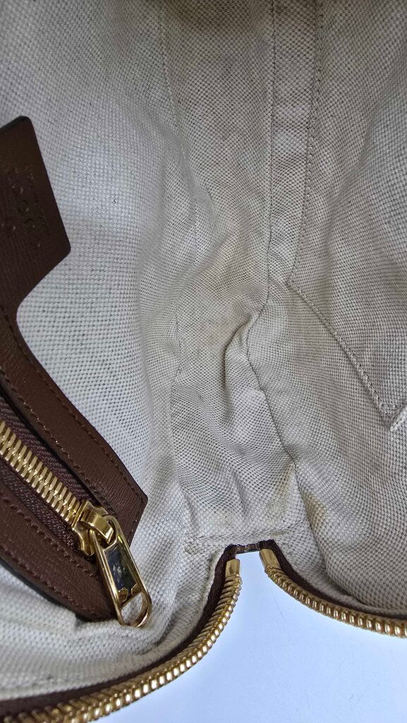 Gucci Fake/Not gg supreme canvas Belt Bag