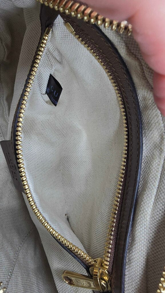 Gucci Fake/Not gg supreme canvas Belt Bag