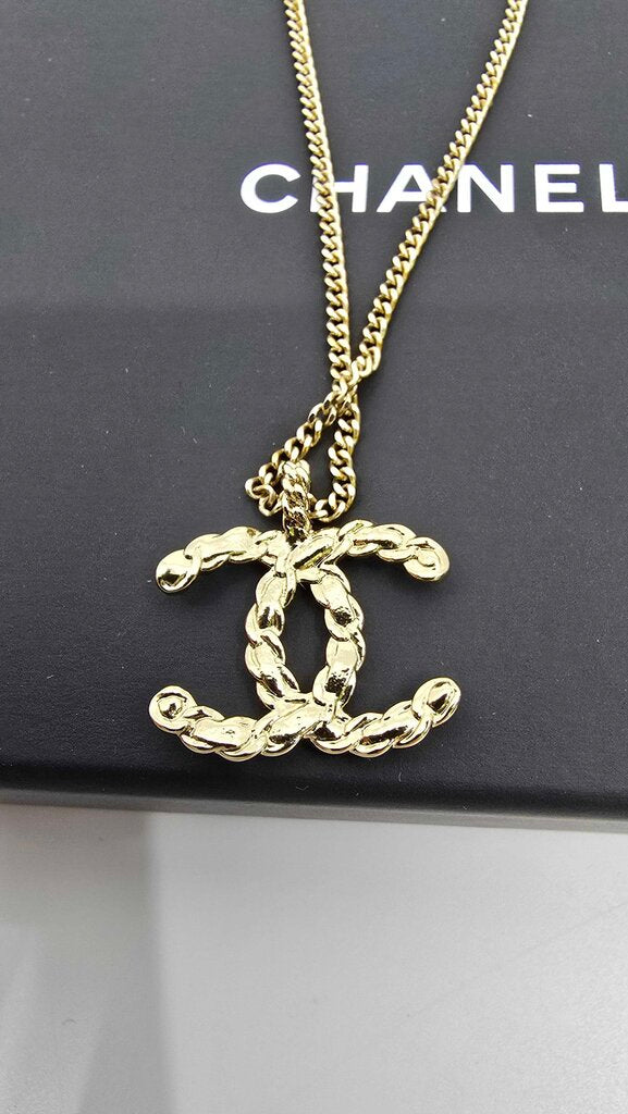 Chanel CC Logo Necklace