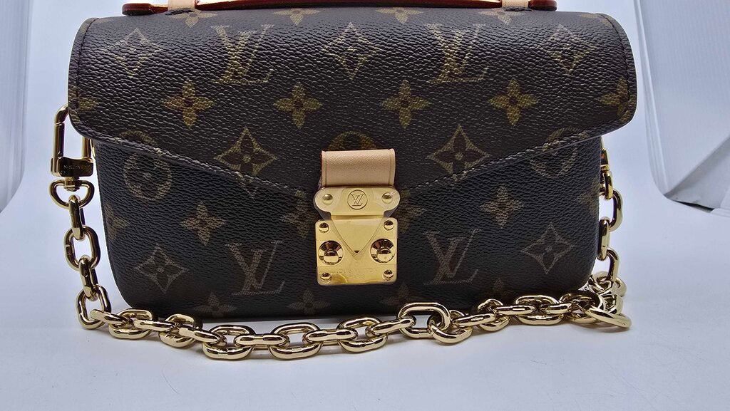 Louis Vuitton East West Metis Monogram Bag