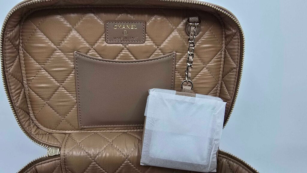 Chanel Quilted Cavier Vanity Case
