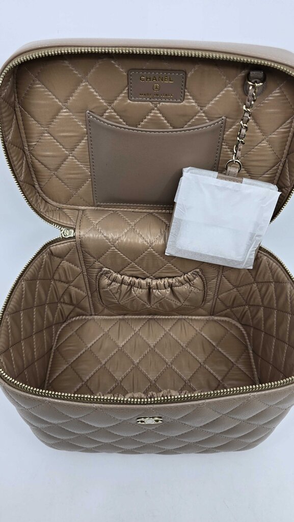 Chanel Quilted Cavier Vanity Case