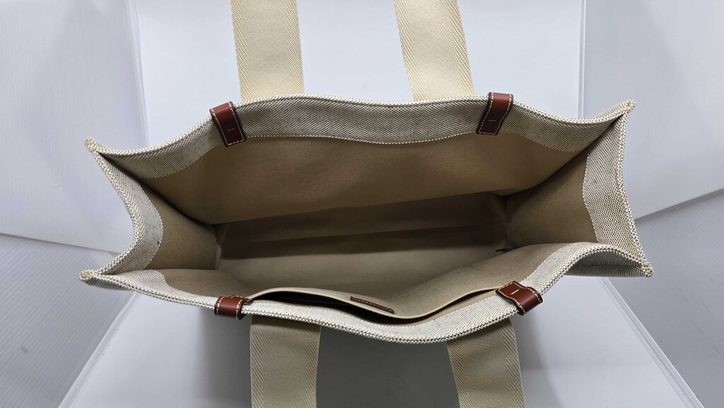 Chloe Woody Large Tote Bag in Linen