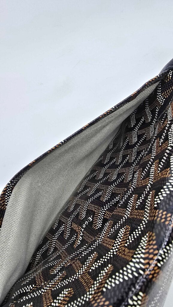 Goyard Plumet Wallet Clutch Crossbody Bag