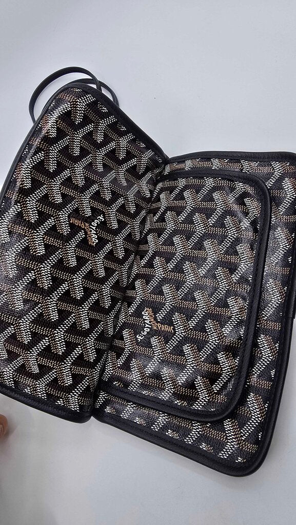 Goyard Plumet Wallet Clutch Crossbody Bag