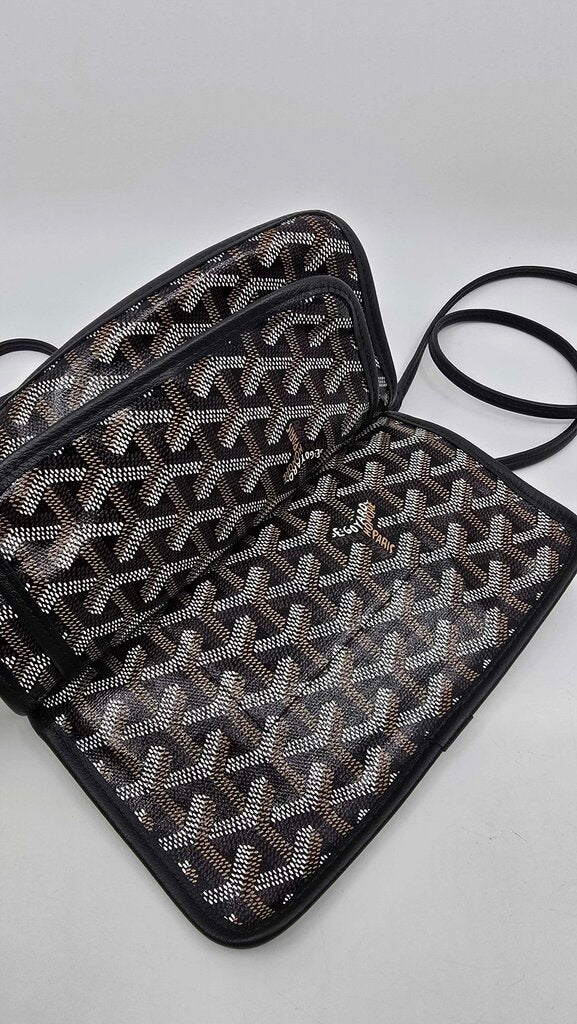 Goyard Plumet Wallet Clutch Crossbody Bag