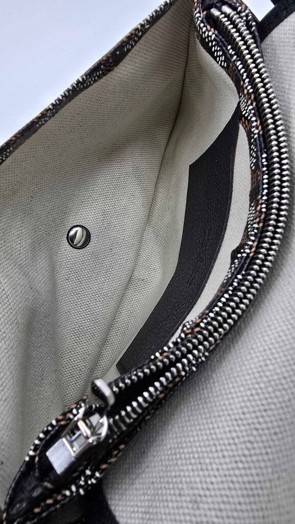 Goyard Plumet Wallet Clutch Crossbody Bag