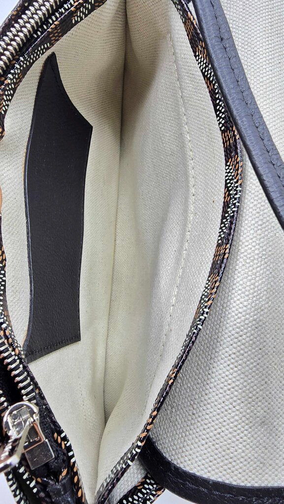 Goyard Plumet Wallet Clutch Crossbody Bag