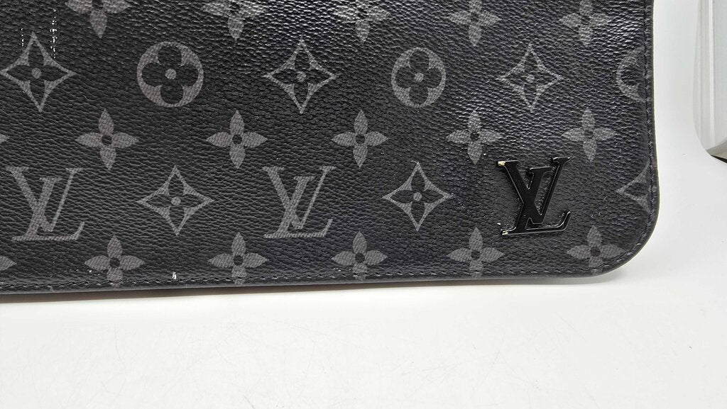 Louis Vuitton District MM Monogram Eclipse Messenger Bag