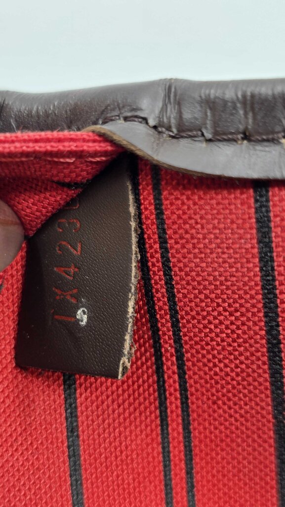 Louis Vuitton Neverfull Damier Ebene