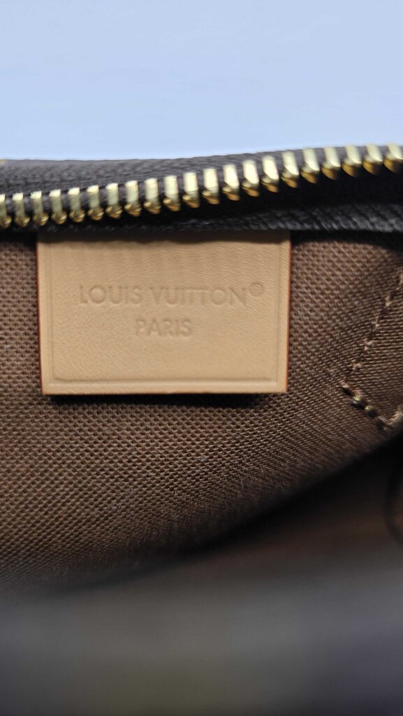 Louis Vuitton Monogram Nano Speedy