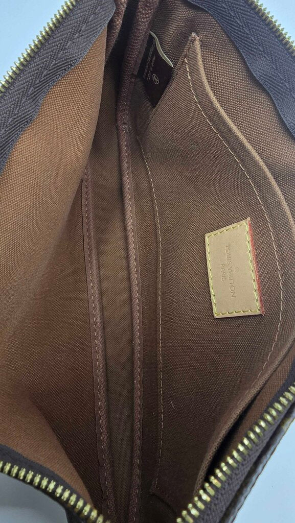 Louis Vuitton Multi Pochette Accessories Monogram Bag w/ Khaki Strap