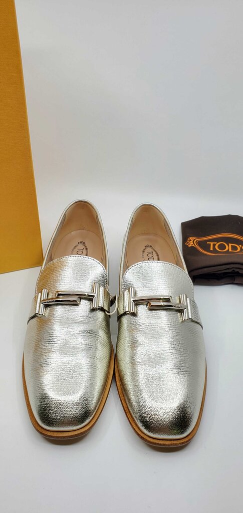 Tod's Double T embellished metallic textured-leather loafers
