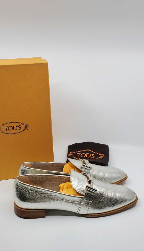 Tod's Double T embellished metallic textured-leather loafers