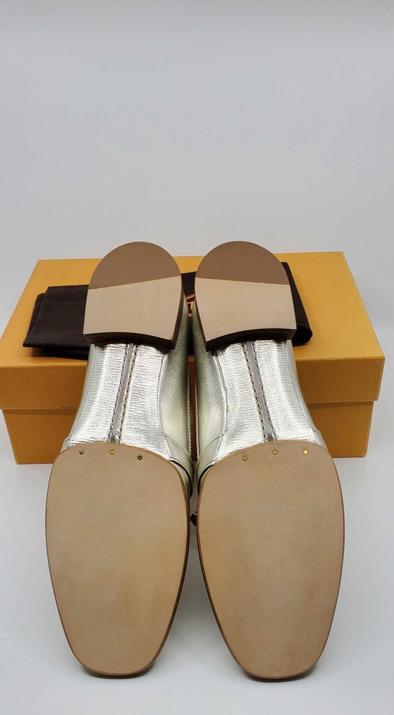 Tod's Double T embellished metallic textured-leather loafers