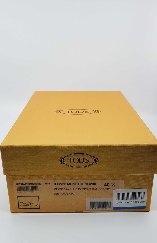 Tod's Double T embellished metallic textured-leather loafers