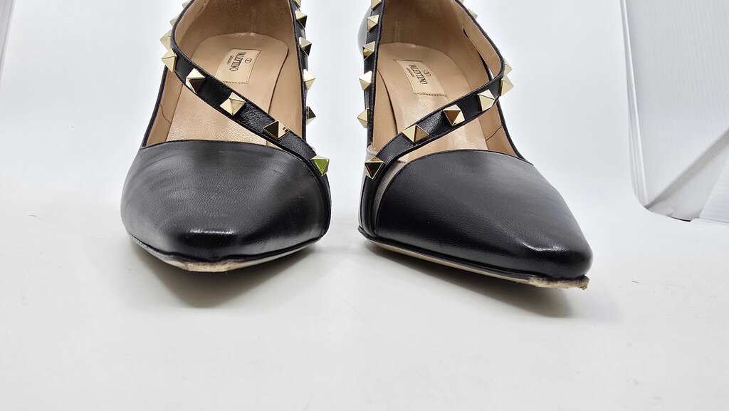 Valentino Garavani Rockstud leather d'Orsay pumps