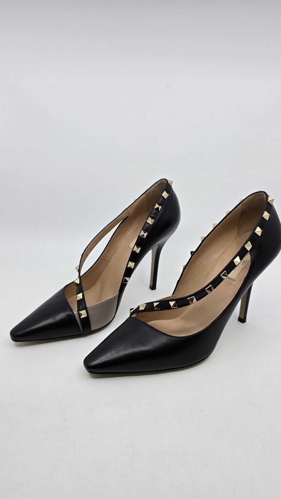 Valentino Garavani Rockstud leather d'Orsay pumps