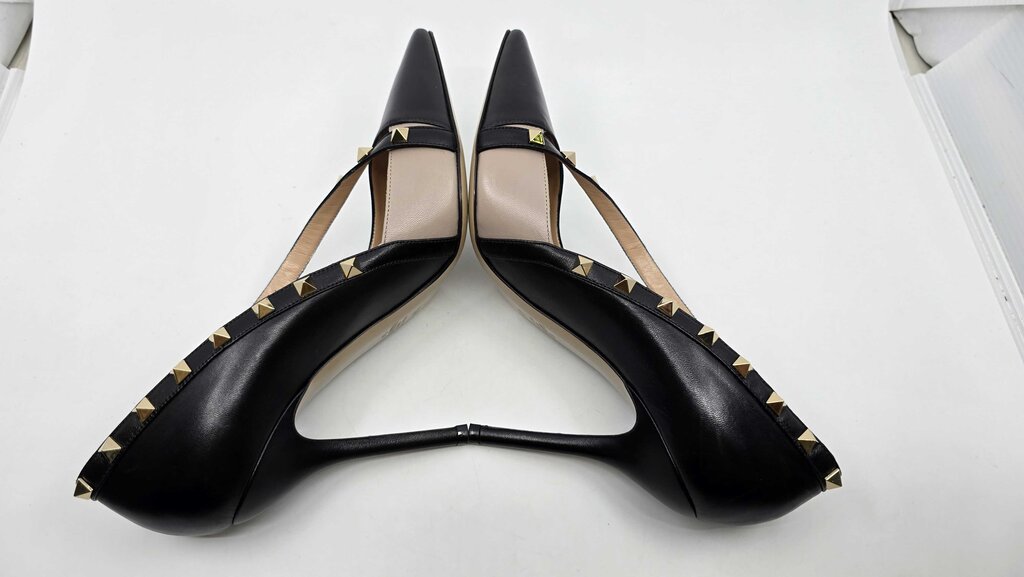 Valentino Garavani Rockstud leather d'Orsay pumps