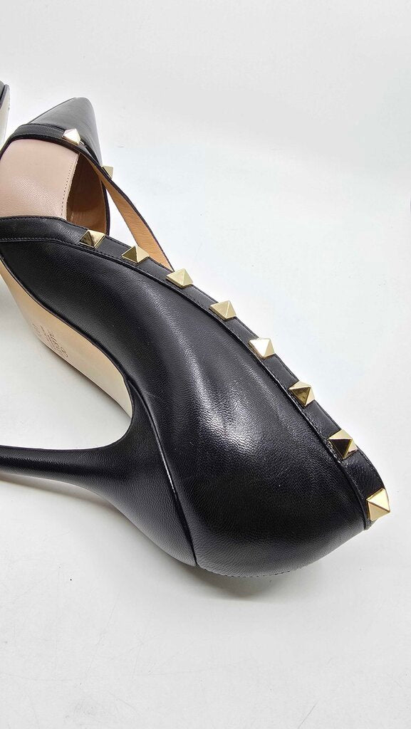 Valentino Garavani Rockstud leather d'Orsay pumps