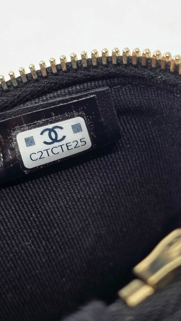 Chanel top handle long vanity case caviar