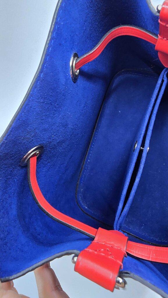 Louis Vuitton Epi Neonoe BB