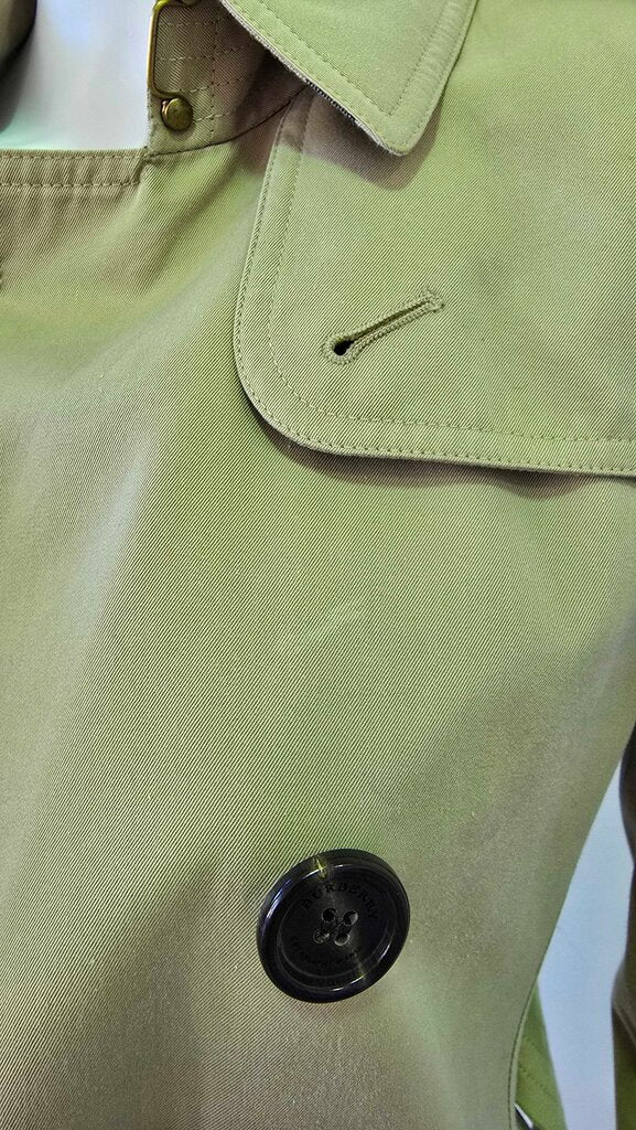 Burberry Kensington Trench Coat