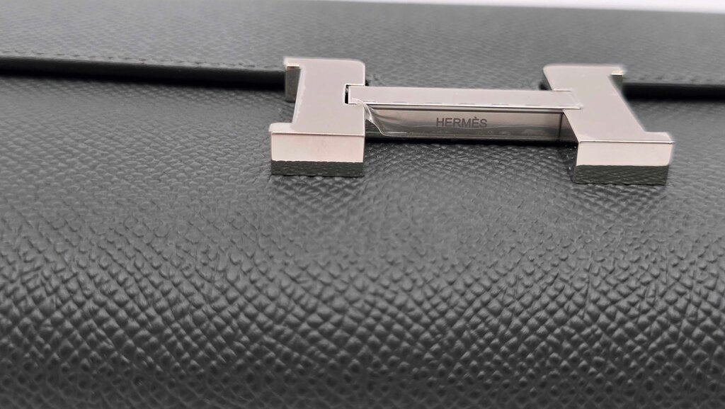 Hermes To Go Wallet w/ Strap
