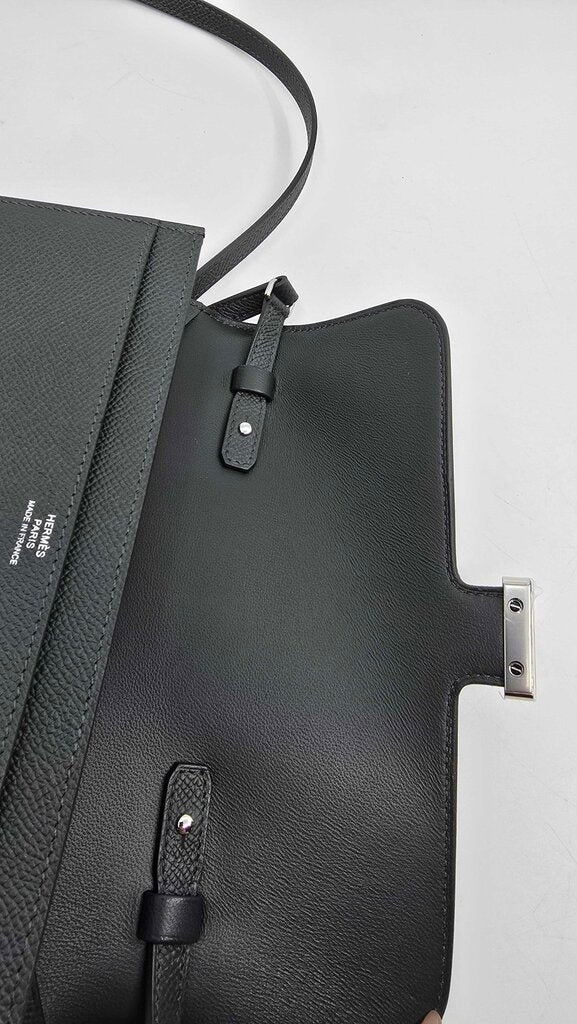 Hermes To Go Wallet w/ Strap