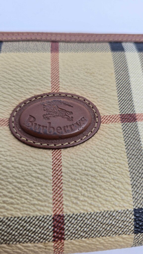 Burberry Vintage Zip Around Wallet