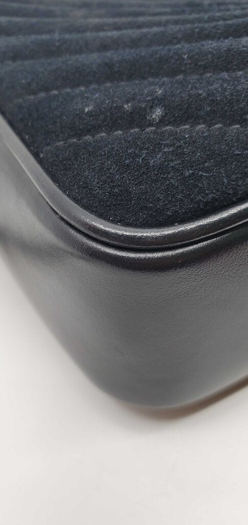 Saint Laurent Lou camera suede bag