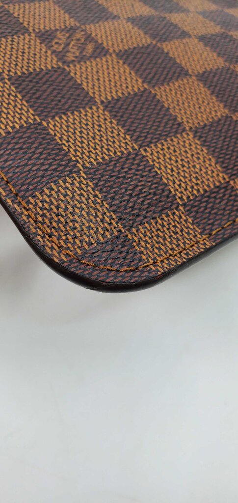 Louis Vuitton Damier ebene neverfull pochette wristlet