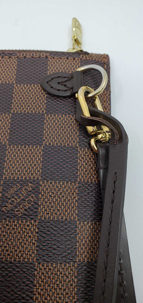 Louis Vuitton Damier ebene neverfull pochette wristlet