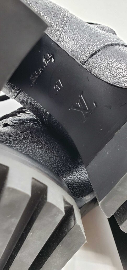 Louis Vuitton Star Trail Ankle Boots