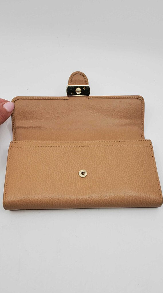 Gucci interlocking G continental wallet