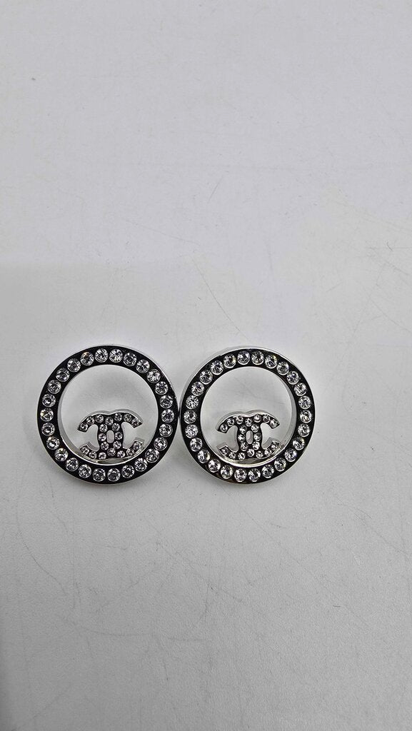 CHANEL 2020 CRYSTAL CC ROUND EARRINGS