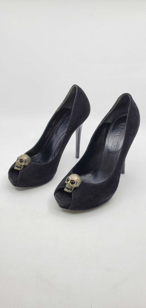 ALEXANDER MCQUEEN SKULL PEEP TOE SUEDE PUMPS