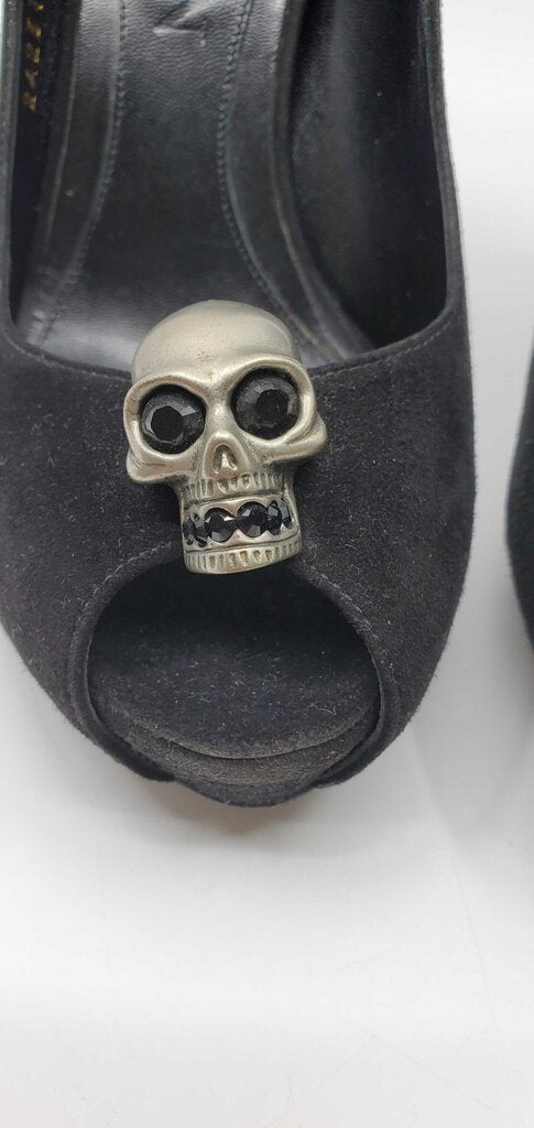 ALEXANDER MCQUEEN SKULL PEEP TOE SUEDE PUMPS