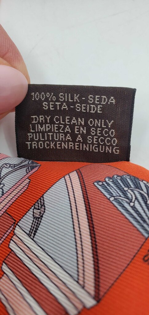 Hermès Springs Twilly scarf