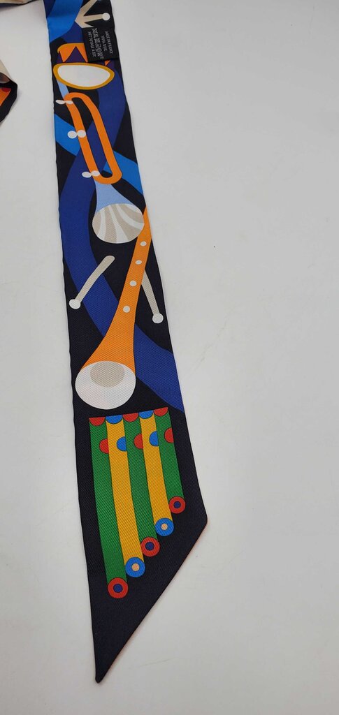 Hermes Parade en Fanfare Twilly scarf