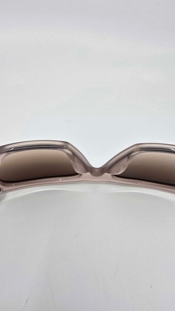 illesteva Lisbon 57 Sunglasses