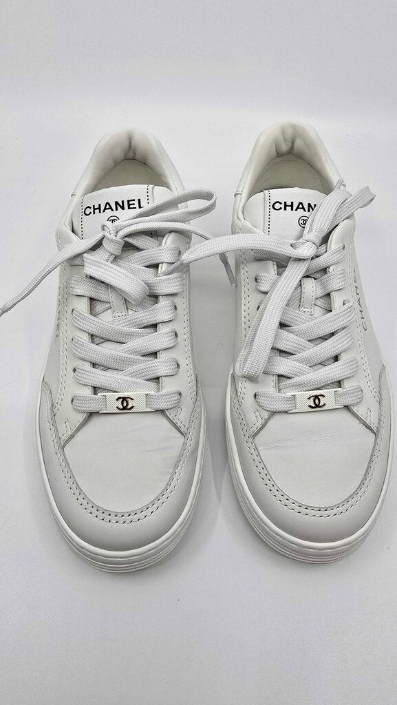 Chanel Interlocking CC Logo sneakers