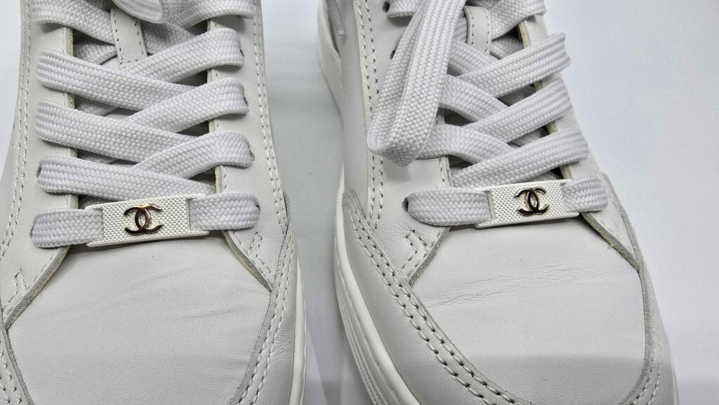Chanel Interlocking CC Logo sneakers