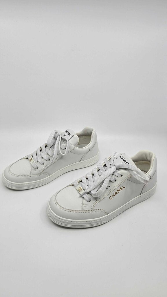 Chanel Interlocking CC Logo sneakers