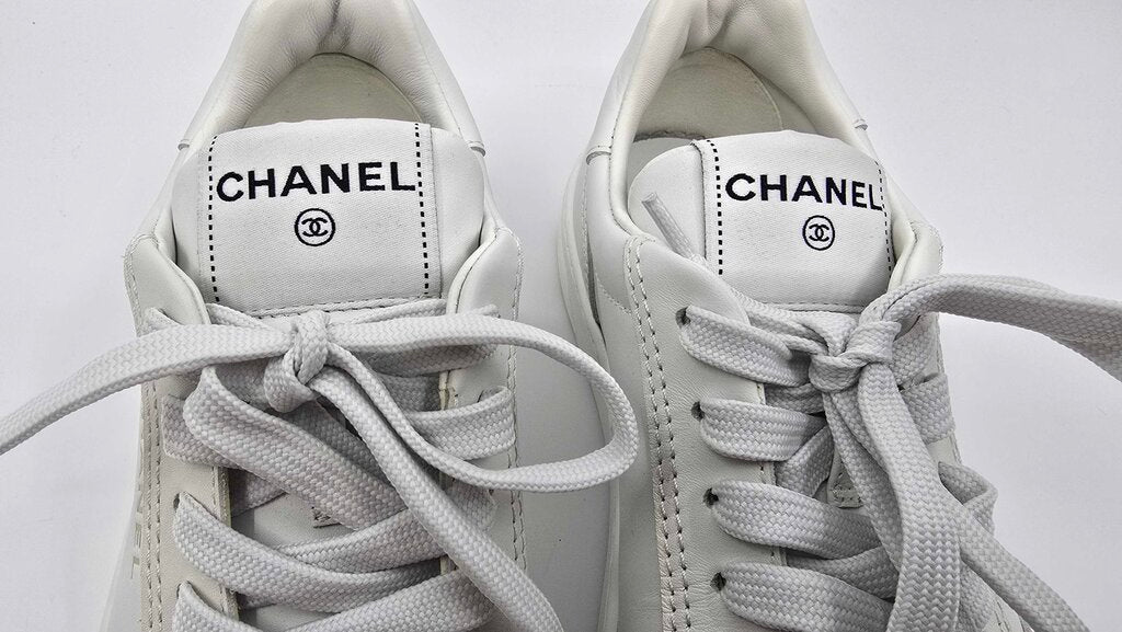 Chanel Interlocking CC Logo sneakers