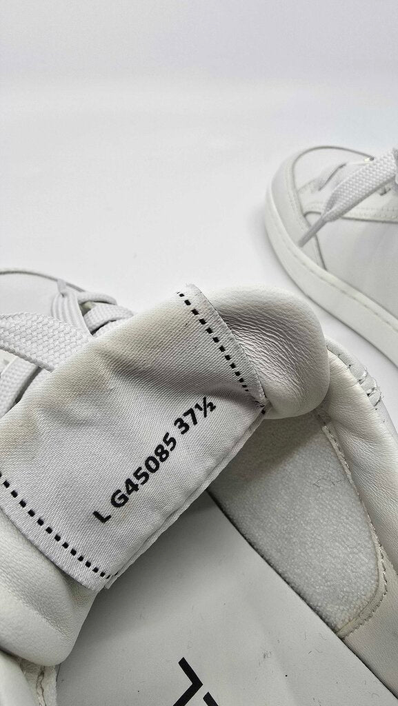 Chanel Interlocking CC Logo sneakers