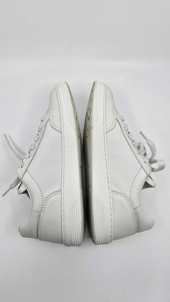 Chanel Interlocking CC Logo sneakers